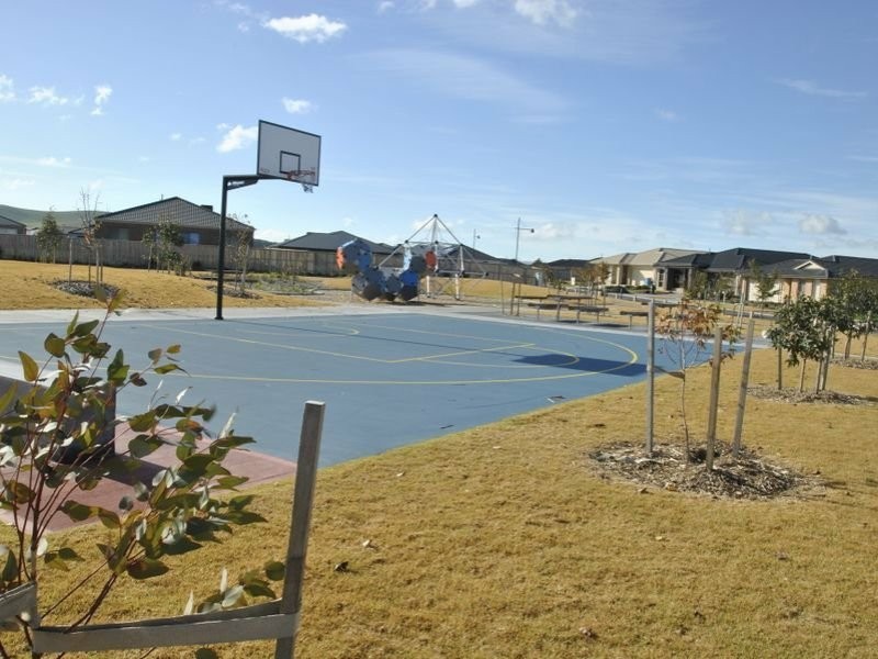 22 Mandalay Circuit, Beveridge VIC 3753