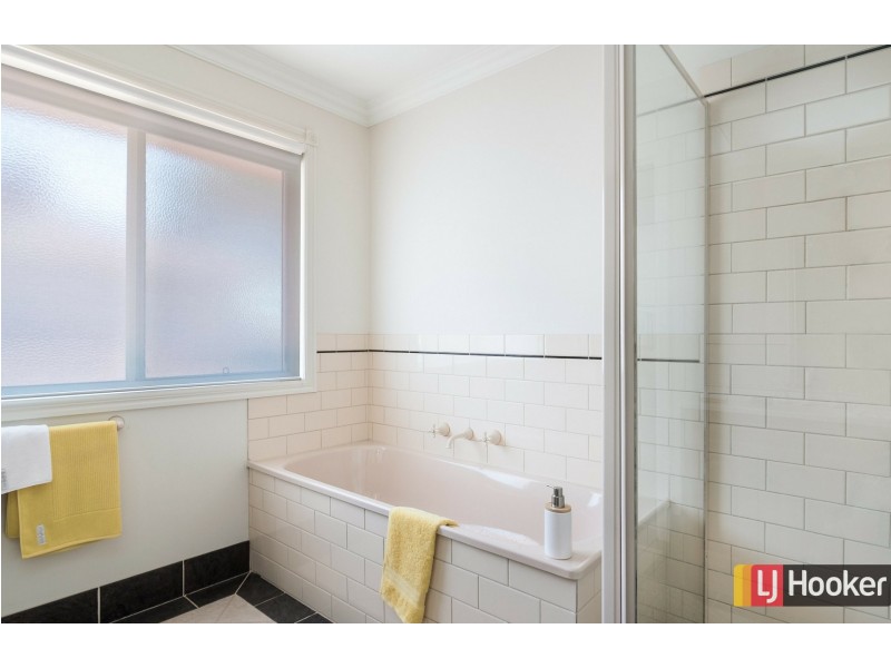 Unit 15/76 Windham Street, Wallan VIC 3756