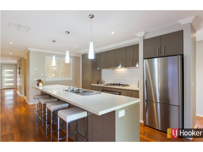 10 Pacific Grange, Beveridge VIC 3753