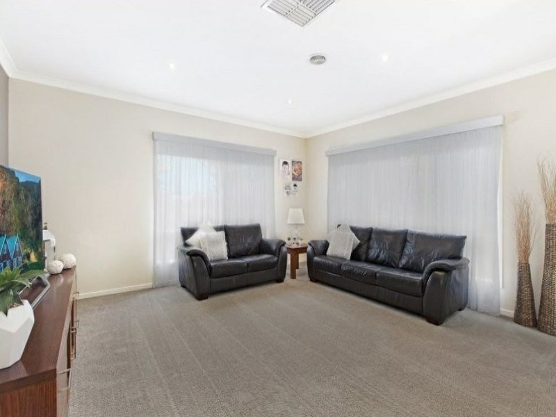 Unit 7/1 Darraweit Road, Wallan VIC 3756