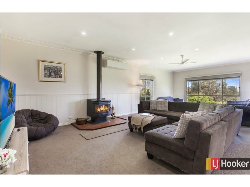22 Kellys Lane, Kilmore VIC 3764