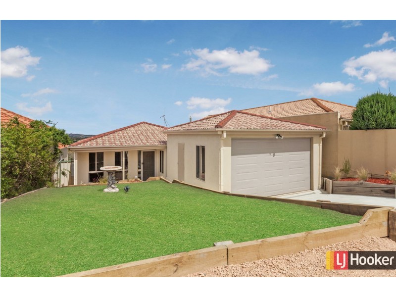 59 Siena Way, Hidden Valley VIC 3756
