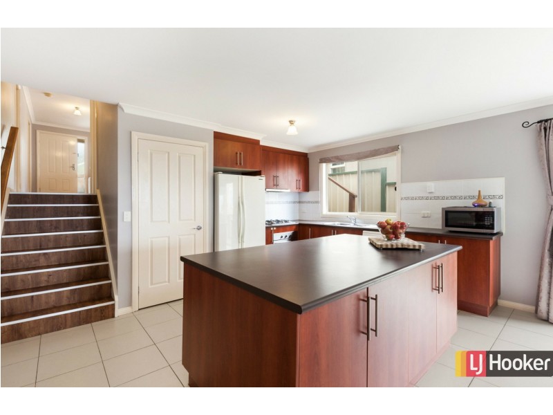 59 Siena Way, Hidden Valley VIC 3756