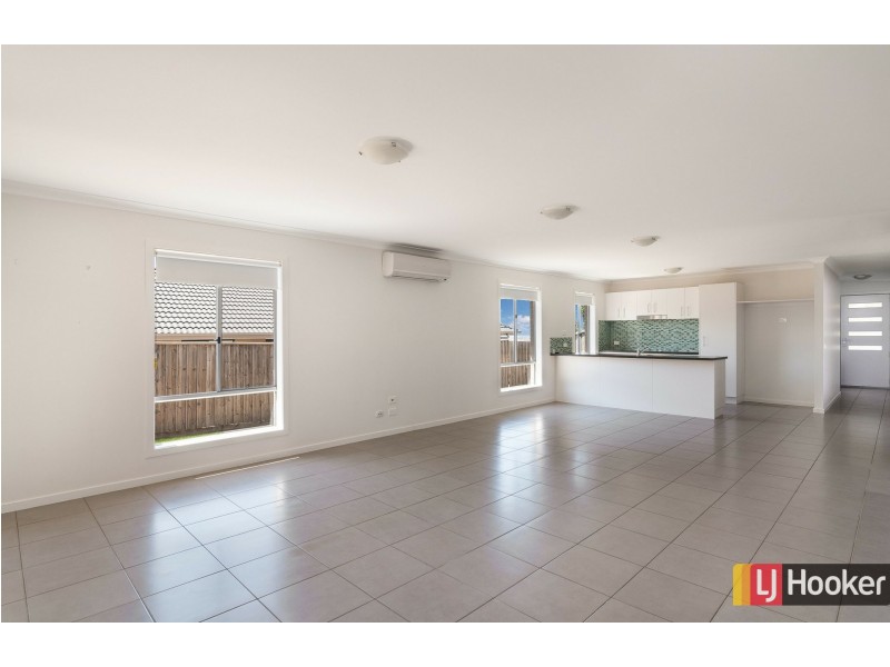 10 Dampiera Avenue, Wallan VIC 3756