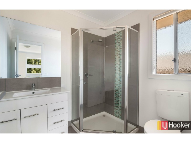 10 Dampiera Avenue, Wallan VIC 3756