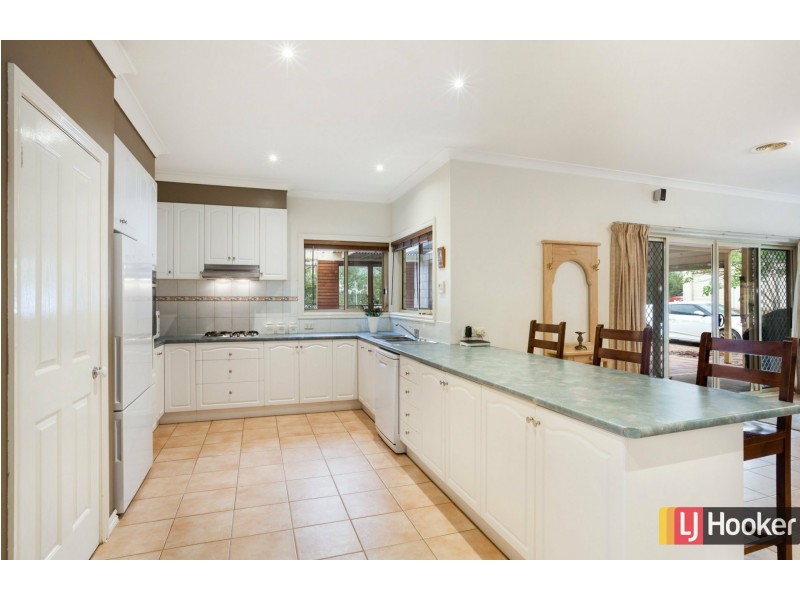 10 Stewart Drive, Wallan VIC 3756