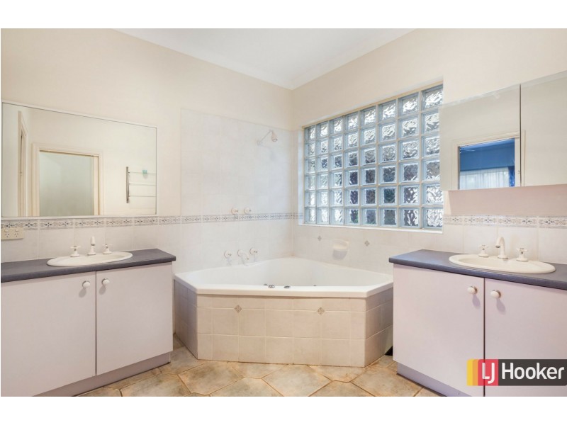 10 Stewart Drive, Wallan VIC 3756