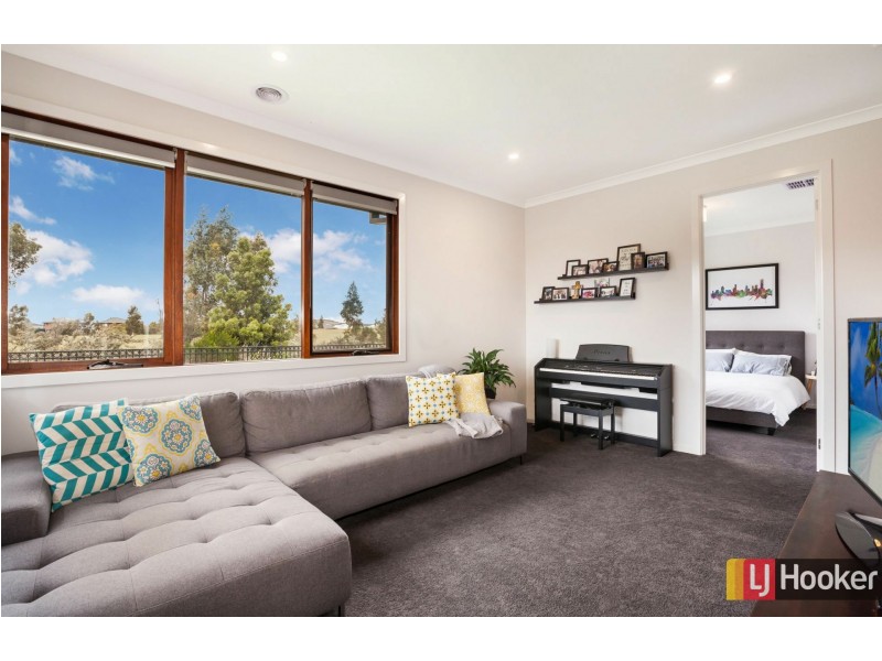 1 Belleview Crescent, Beveridge VIC 3753
