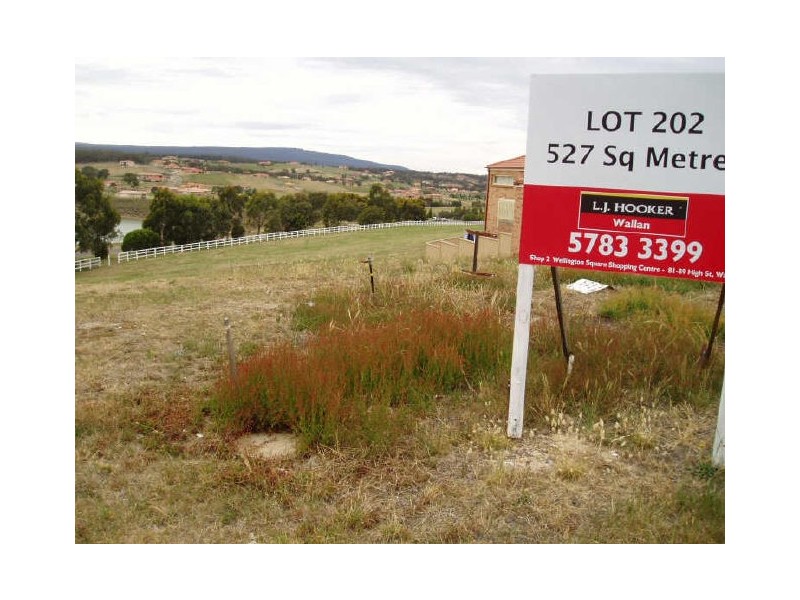 Lot 202 Siena Way, Hidden Valley VIC 3756