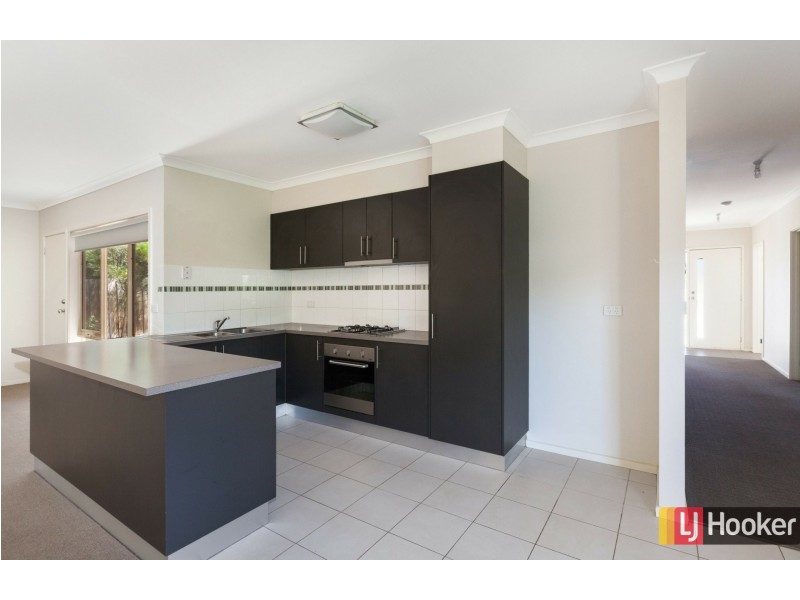 Unit 10/1 Darraweit Road, Wallan VIC 3756