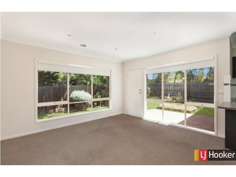 Unit 10/1 Darraweit Road, Wallan VIC 3756