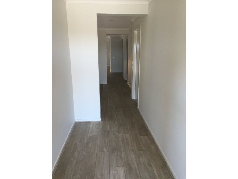 1 Siren Road, Beveridge VIC 3753