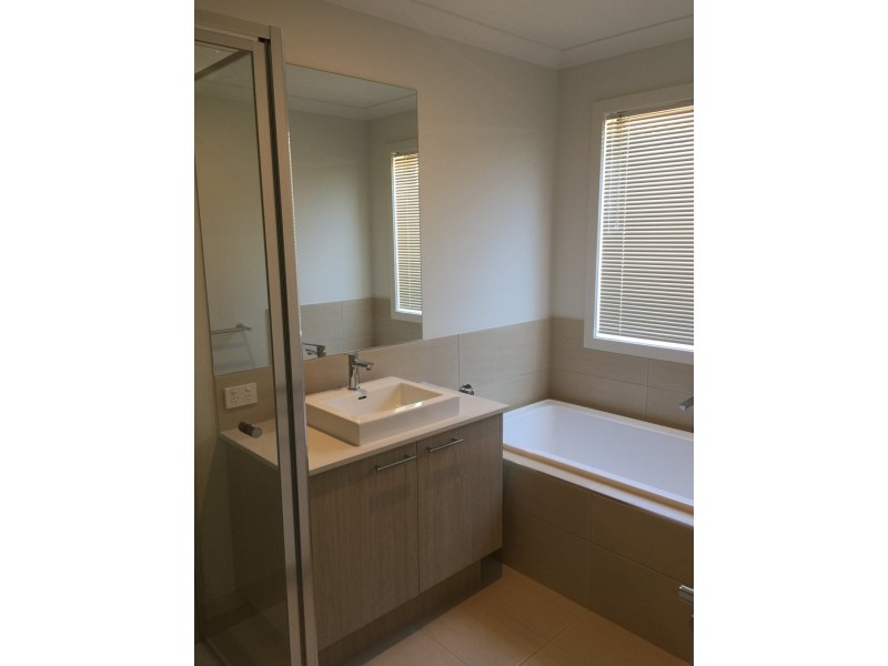 1 Siren Road, Beveridge VIC 3753