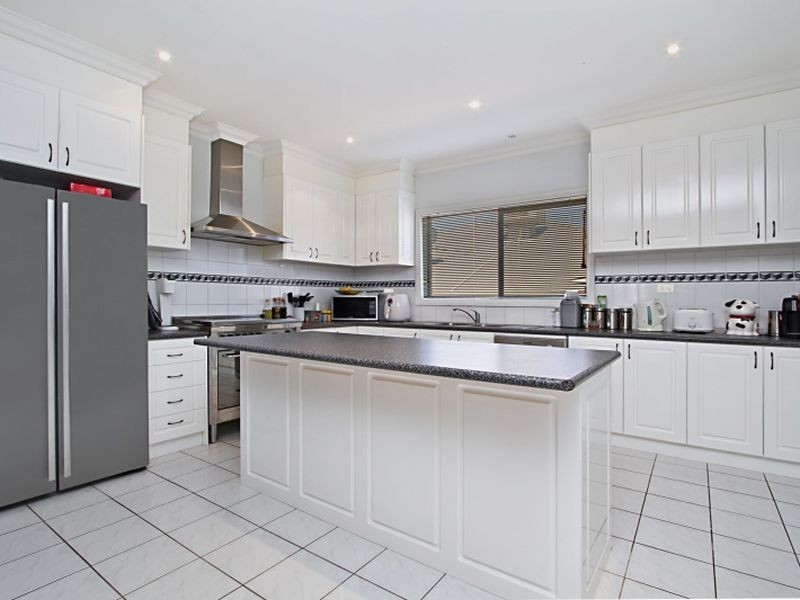 21 Pamela Court, Wallan VIC 3756