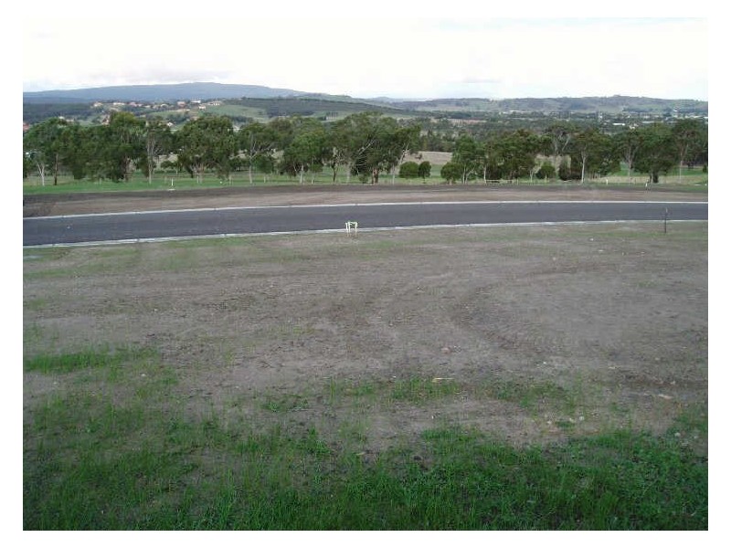 666/ Carmelo Court, Hidden Valley VIC 3756