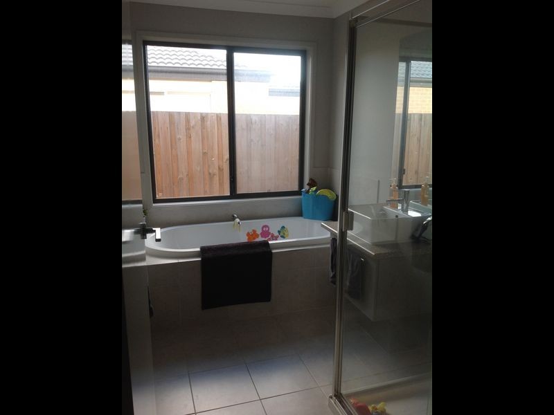 3 Stringybark Avenue, Wallan VIC 3756