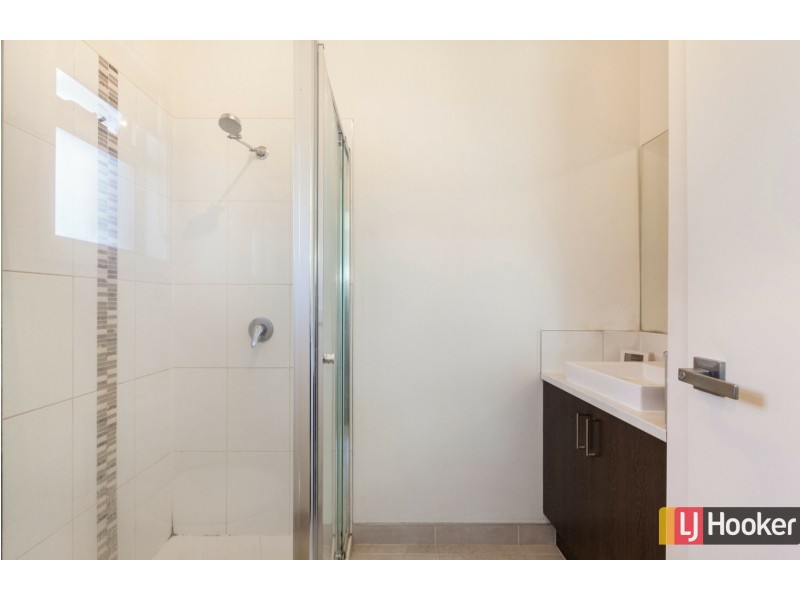 Unit 12/6 Eden Place, Wallan VIC 3756
