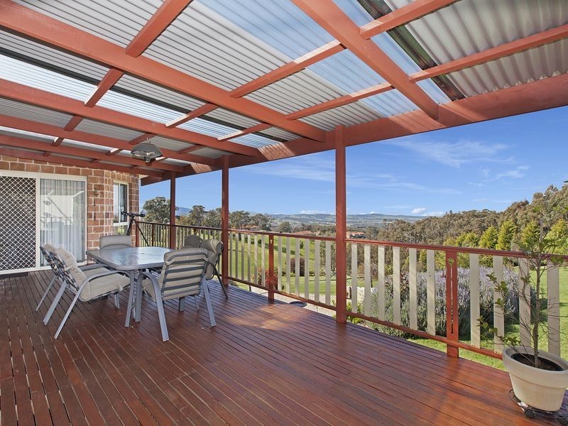 1 Ironbark Court, Hidden Valley VIC 3756
