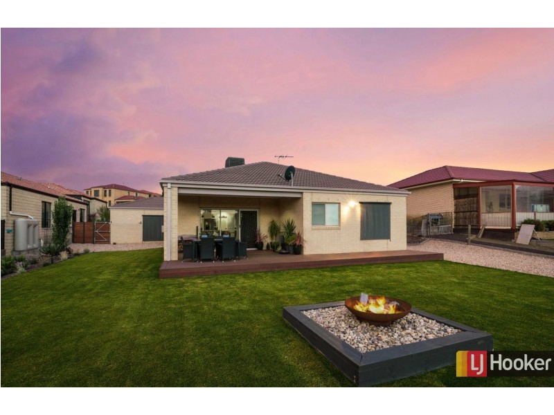 49 Craig Parry Drive, Hidden Valley VIC 3756