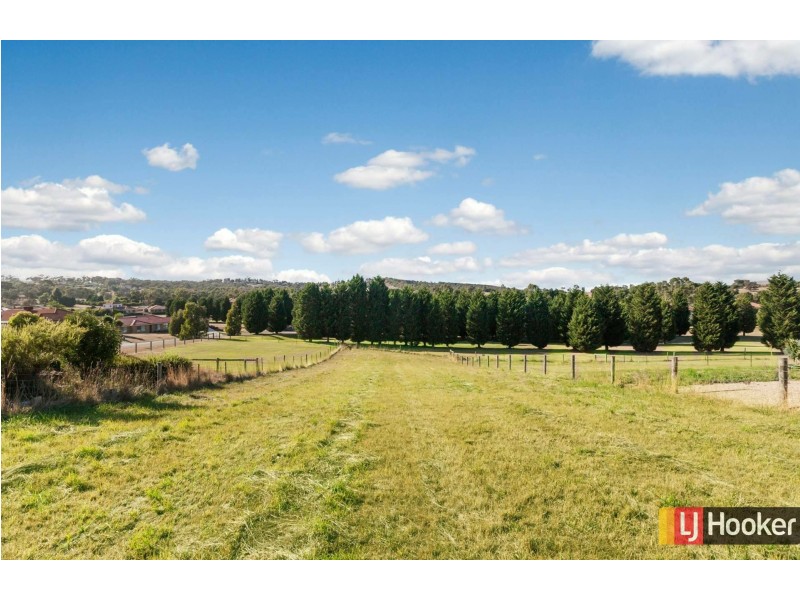 266 Hidden Valley Boulevard, Hidden Valley VIC 3756