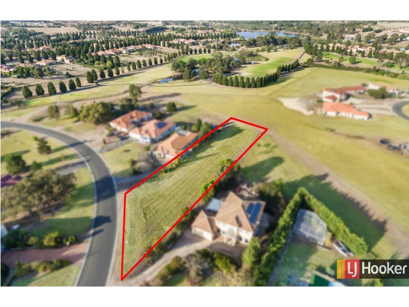 73 Valley Drive, Hidden Valley VIC 3756