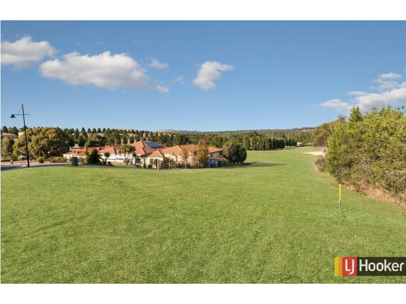 73 Valley Drive, Hidden Valley VIC 3756