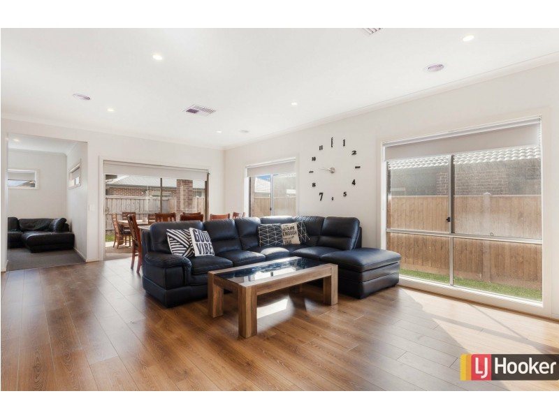 3 Angel Way, Beveridge VIC 3753