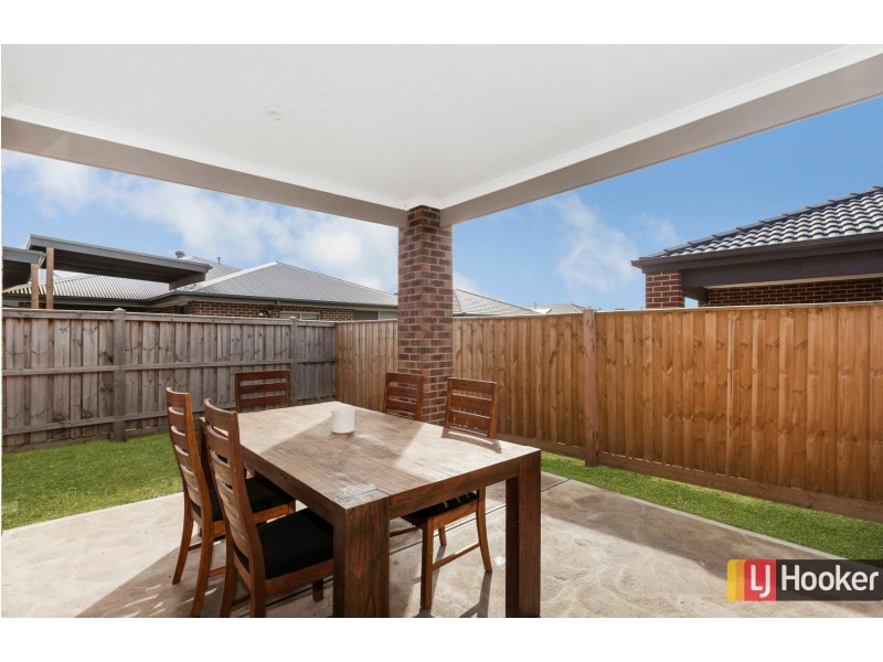 3 Angel Way, Beveridge VIC 3753