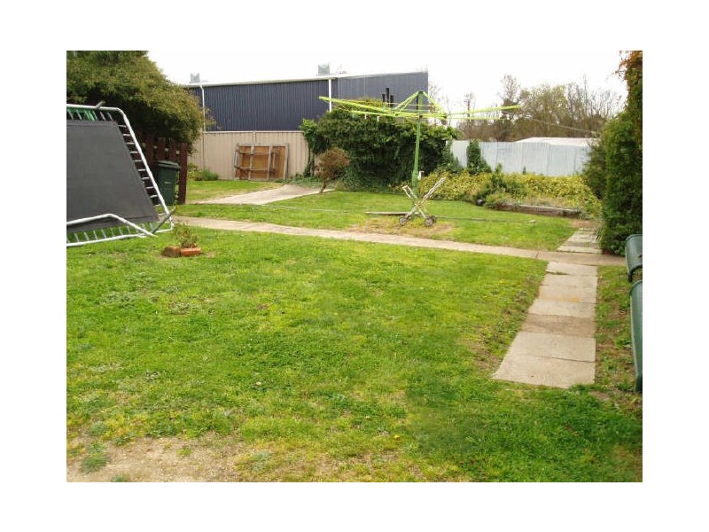 25 White Street, Kilmore VIC 3764