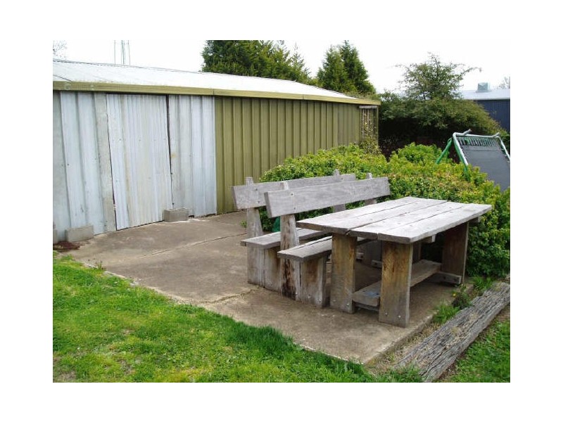 25 White Street, Kilmore VIC 3764