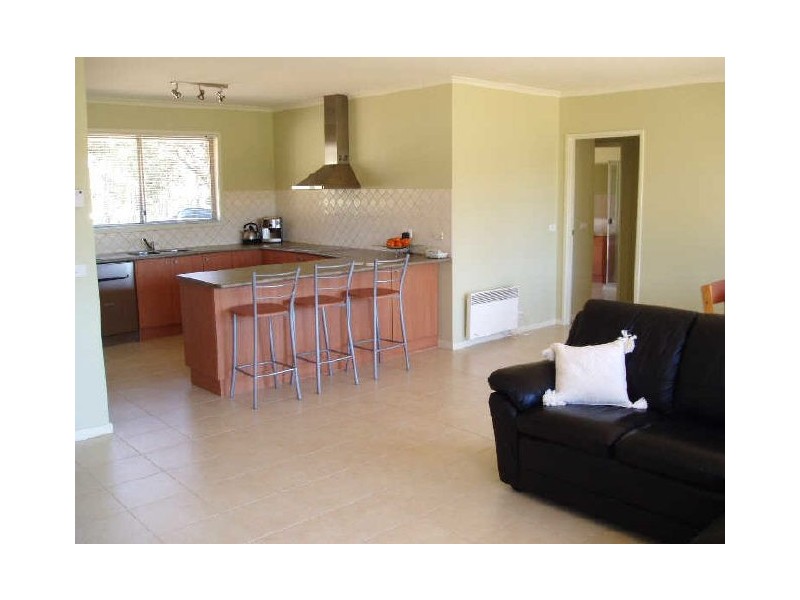 4 Arno Court, Hidden Valley VIC 3756