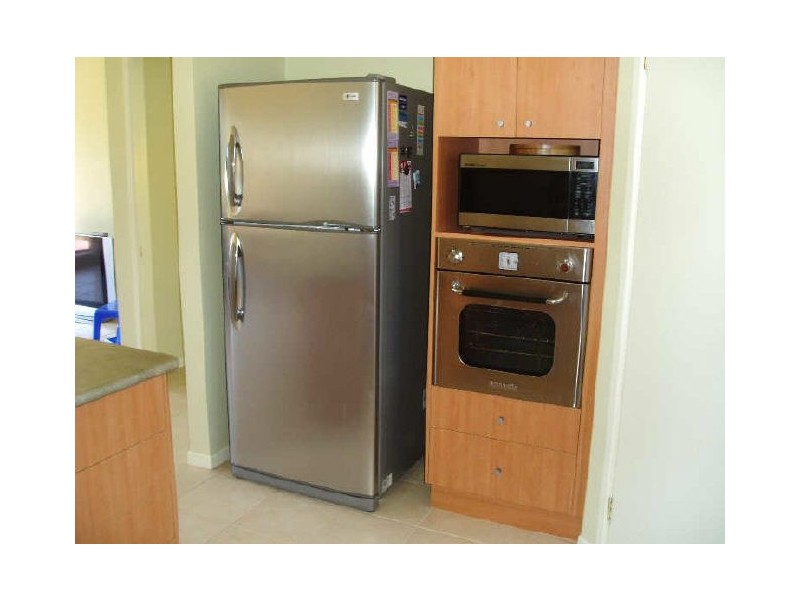 4 Arno Court, Hidden Valley VIC 3756