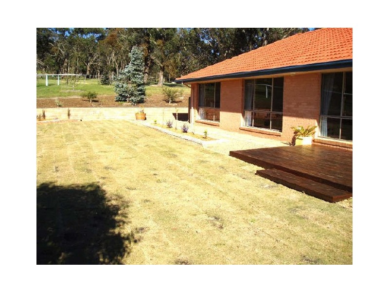 4 Arno Court, Hidden Valley VIC 3756