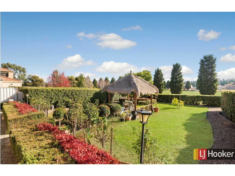 56 St Andrews Close, Hidden Valley VIC 3756