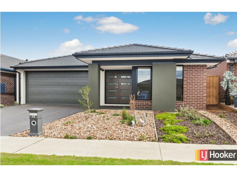 55 Cascade Drive, Beveridge VIC 3753