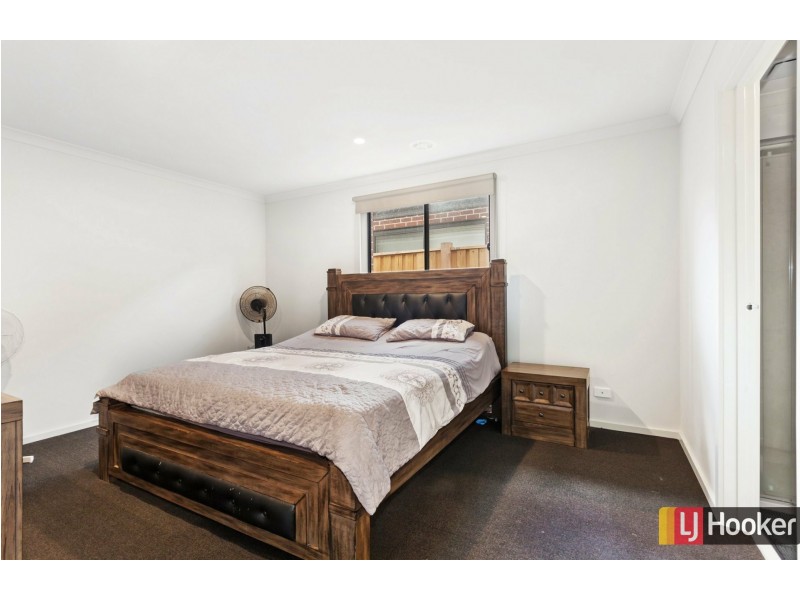 55 Cascade Drive, Beveridge VIC 3753