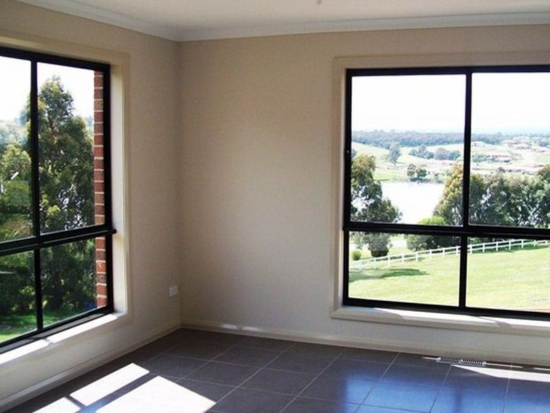 3 Siena Way, Hidden Valley VIC 3756