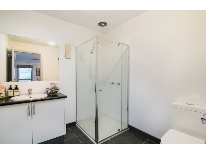 Unit 2/37 Ferguson Street, Broadford VIC 3658