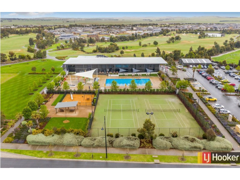 18 Palladium Circle, Beveridge VIC 3753