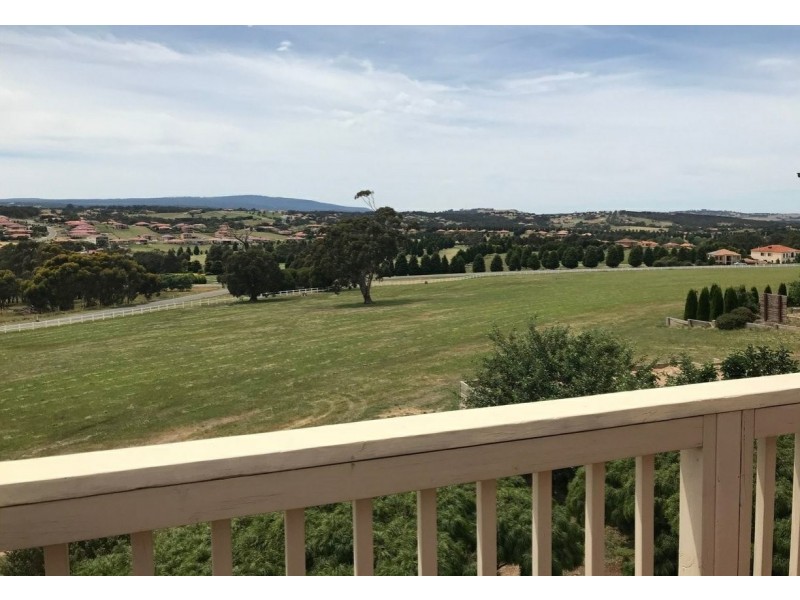 19 Siena Way, Hidden Valley VIC 3756