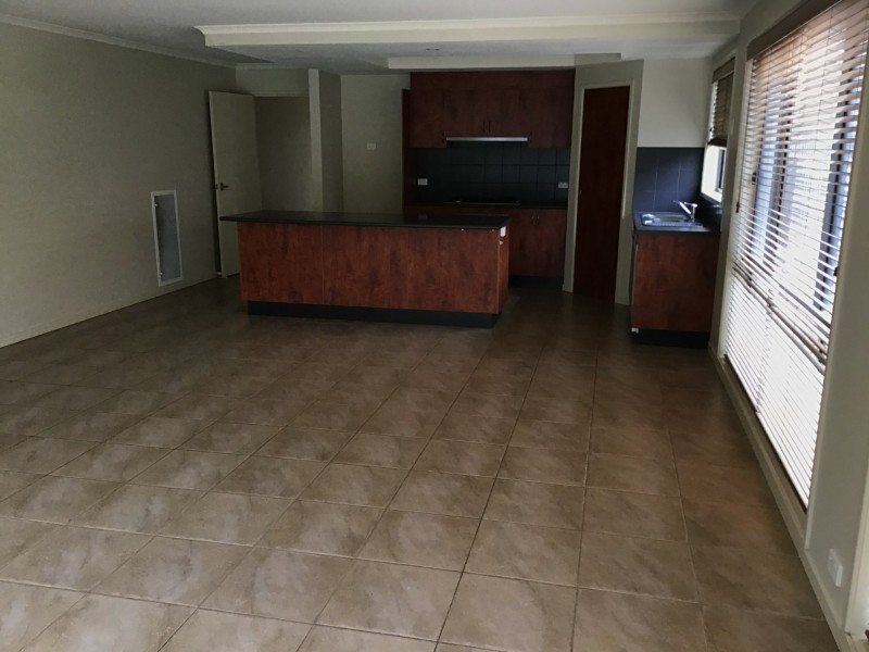 70 Augusta Way, Hidden Valley VIC 3756