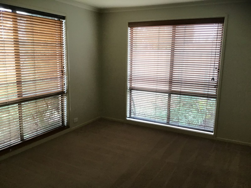 70 Augusta Way, Hidden Valley VIC 3756