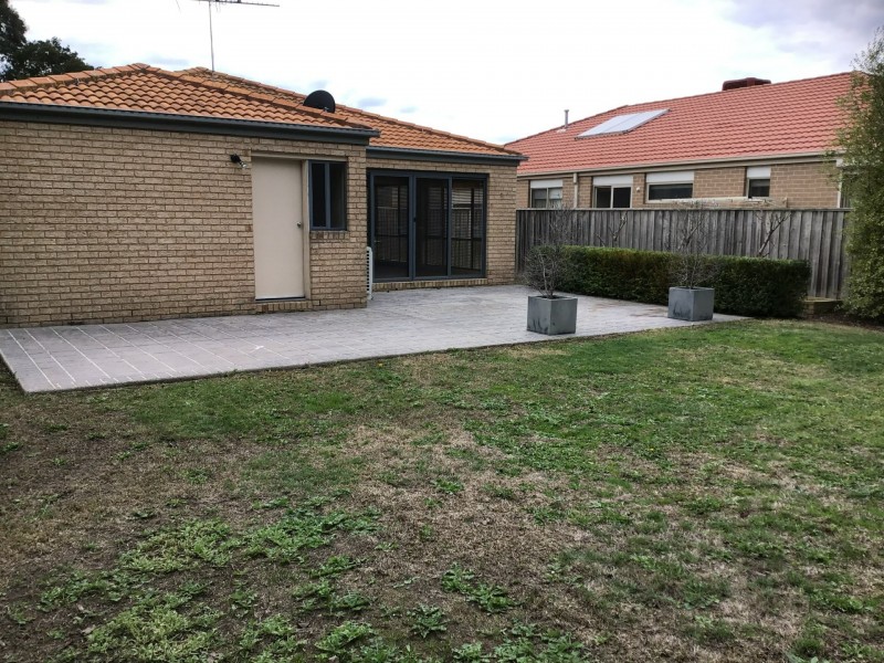 70 Augusta Way, Hidden Valley VIC 3756