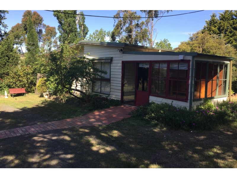 13 Knox Court, Wandong VIC 3758