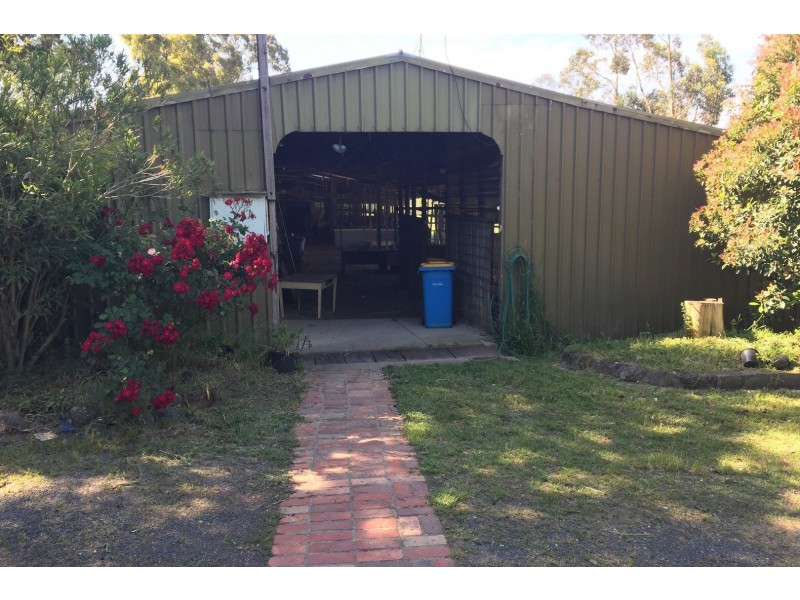 13 Knox Court, Wandong VIC 3758