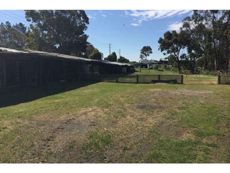 13 Knox Court, Wandong VIC 3758