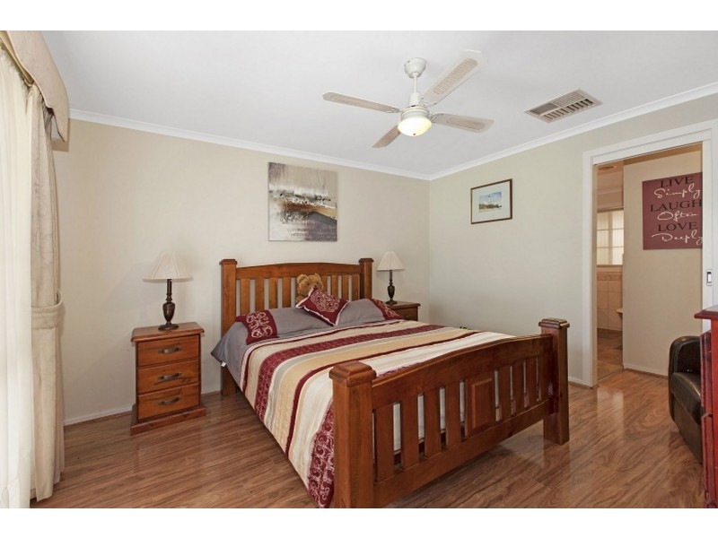 8 Cahill Court, Wallan VIC 3756