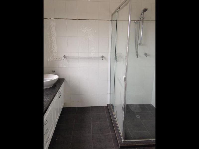3 St Andrews Close, Hidden Valley VIC 3756