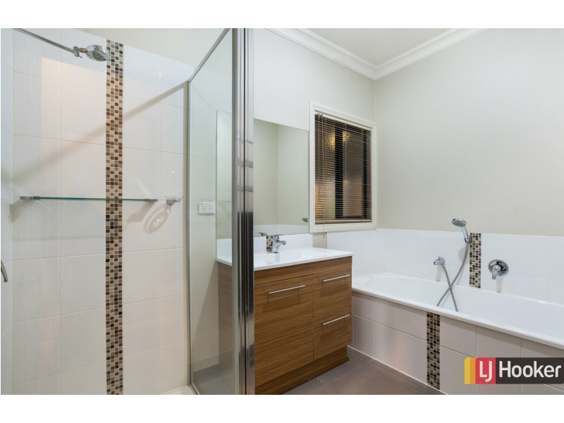 35-37 Station Avenue, Heathcote Junction VIC 3758