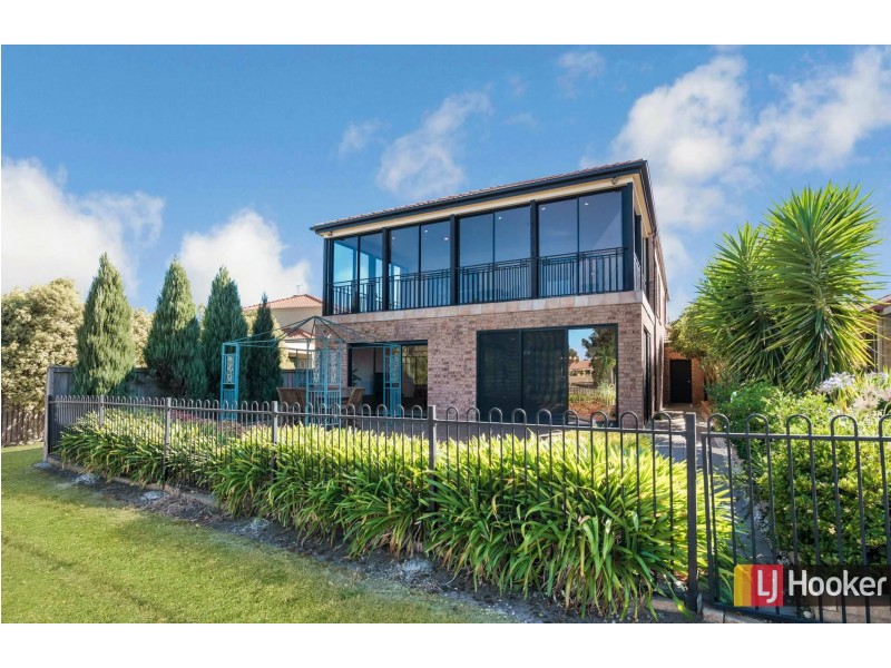 31 Lakeside Drive, Hidden Valley VIC 3756